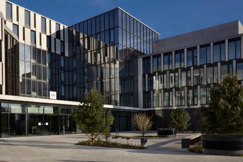 Moersenbroich Apartment | Candlewood Suites Düsseldorf Airport by IHG