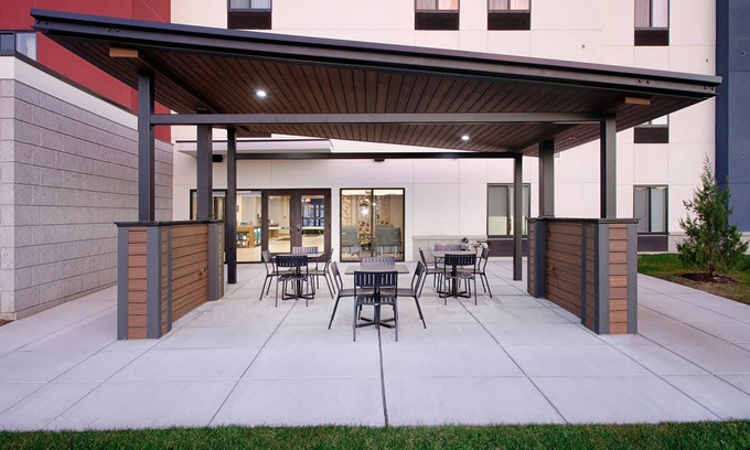 Macomb Hotel | Candlewood Suites Detroit Sterling Heights by IHG