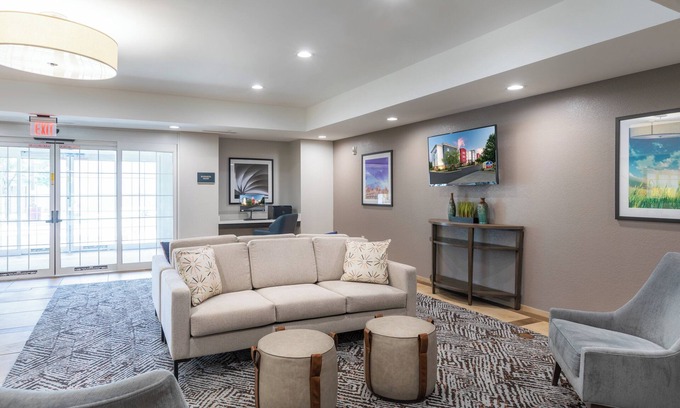 Greenville - Spartanburg Hotel | Candlewood Suites Greenville by IHG