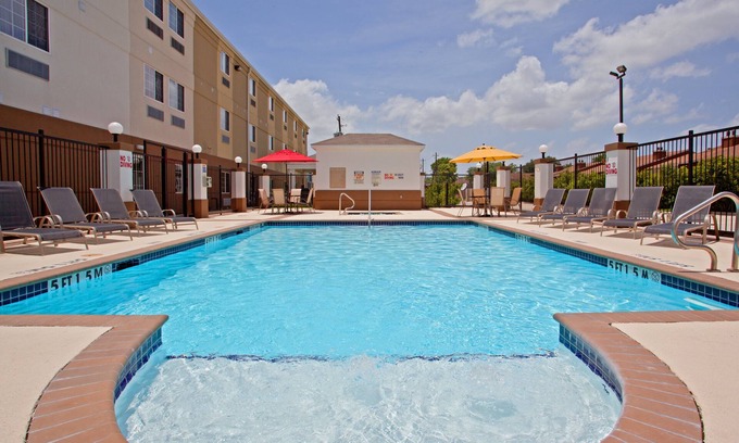 Westchase Hotel | Candlewood Suites Houston Westchase/Westheimer. by IHG