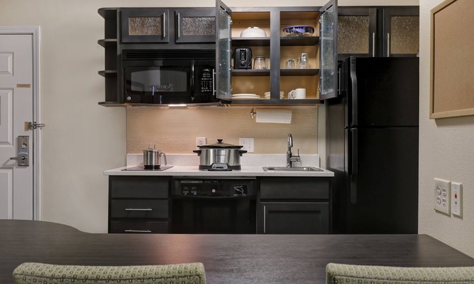 Greenwood Hotel | Candlewood Suites Indianapolis - South by IHG