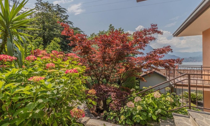 Fiumelatte House | Candy House in Varenna