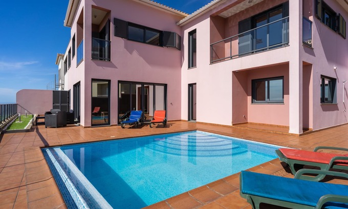 Ponta do Sol Cottage | Canhas Views Pool and Barbecue