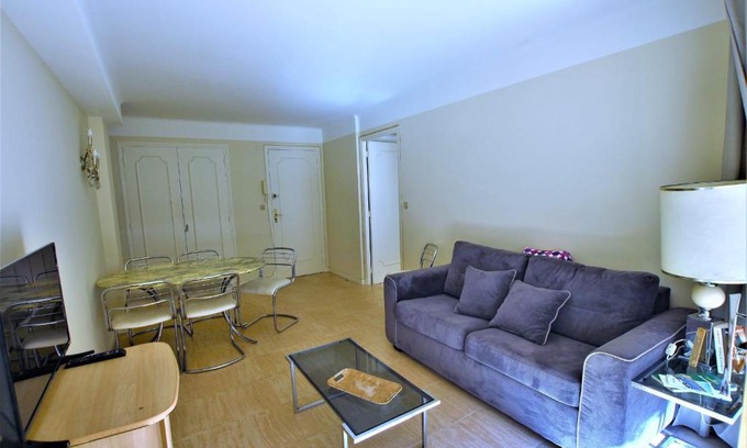 Cannes City Centre Apartment | Cannes located behind the Martinez Hotel at 50 meters to the Croisette
