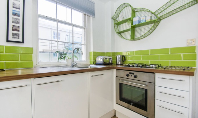 Seafront Cottage | Cannon Place Central by Brighton Holiday Lets