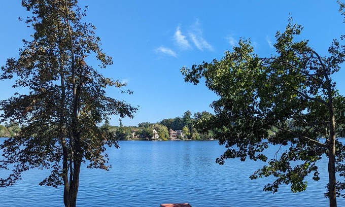 Windham House | Canobie Lake 3 bedroom Year Round Waterfront Home - Newly Renovated