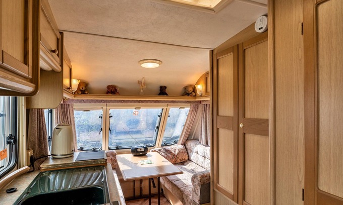 Beaworthy House | Canvas & Cabins | Orchard View