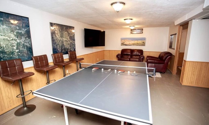 Rapid City House | ✶Canyon Lake✶PingPong✶Golf Course Close✶Garage✶