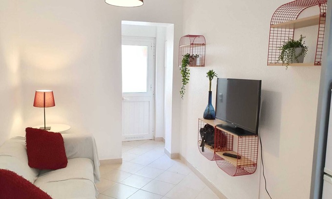 Costa de Caparica House | Caparica Beach Apartment 2 by HOST-POINT