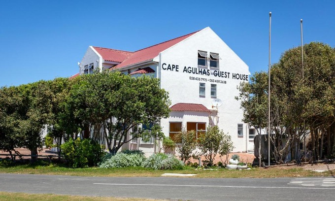 L'Agulhas House | Cape Agulhas Guest House
