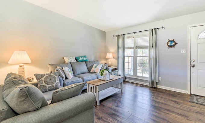 Cape Carteret House | Cape Carteret Home, Near Emerald Isle Beach!