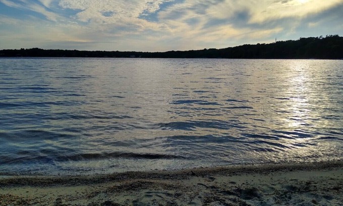 Centerville Cottage | Cape Cod Cottage, Short Walk to Wequaquet Lake Private Beach and Cranberry Bogs