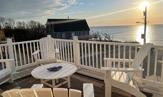 Villas House | Cape May Villas-BEACH BLOCK-Spectacular Bay Views,Modern spacious home! HOT TUB!