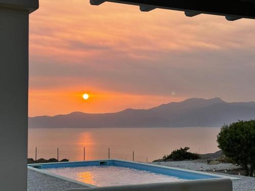 Andros Villa | Cape Sunset Villa