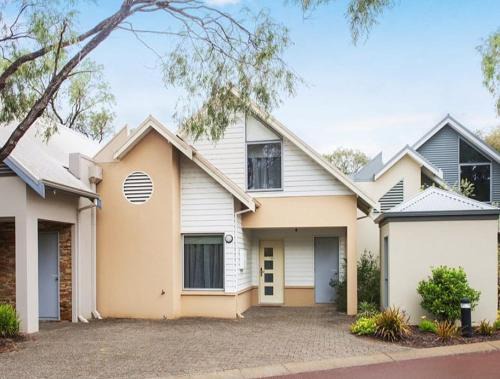 Broadwater Villa | Cape View Villa- 74