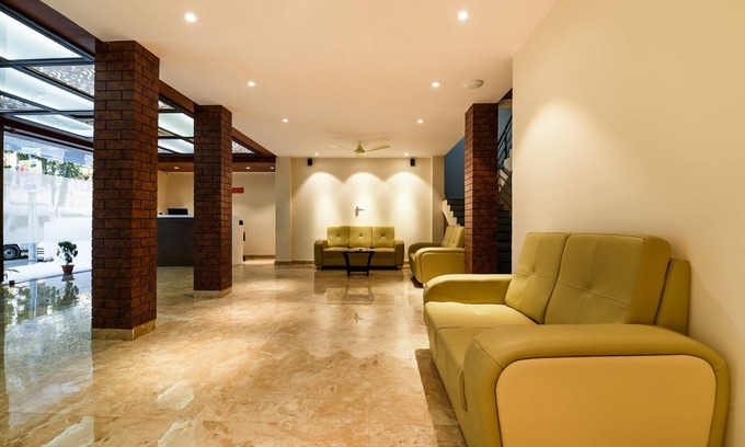Vijayawada Hotel | Capital O 22922 Hotel Siddartha Grand