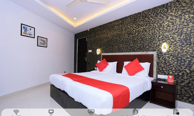 Kochi Hotel | Capital O 61059 Green Life