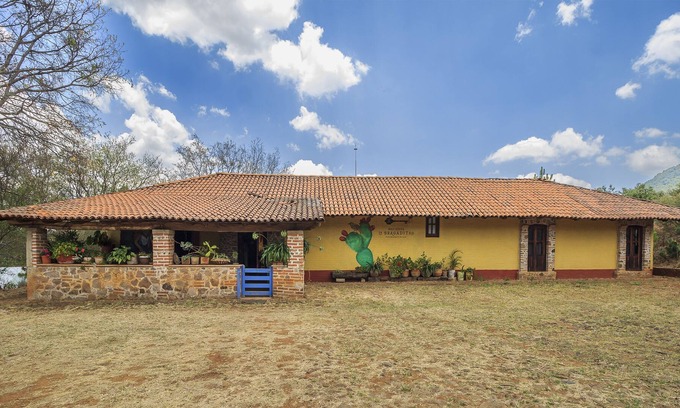 Mazamitla Hotel | Capital O Hacienda La Bragadita