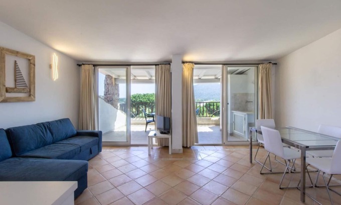 Li Cuncheddi Apartment | Capo Ceraso Resort - 318 Quadrilocale Superior Vista mare