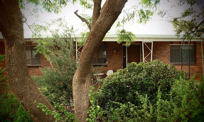 Broken Hill House | Capon Cottage