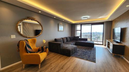 Century City Apartment | Capri 504, Island Club, Century City