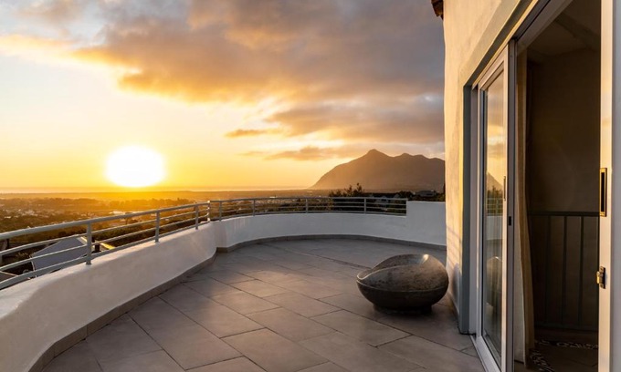 Capri House | Capri Sands Luxury Guest House