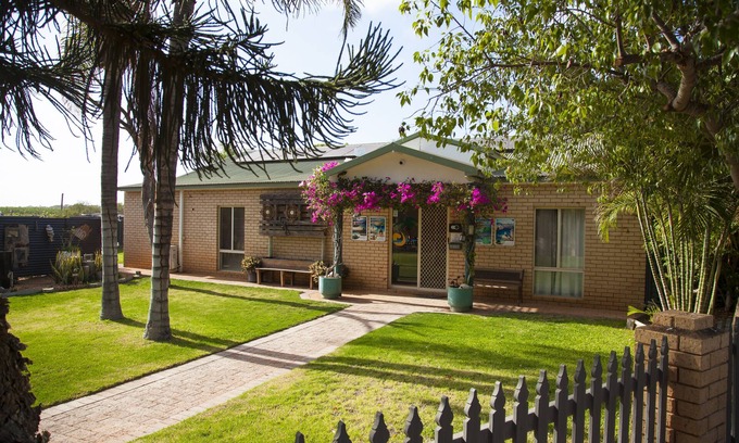 Kingsford RV Rental | Capricorn Holiday Park