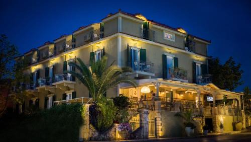 Skala Hotel | Captain's House Hotel