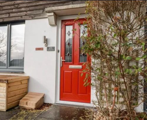 Charlestown House | Captains Quarters