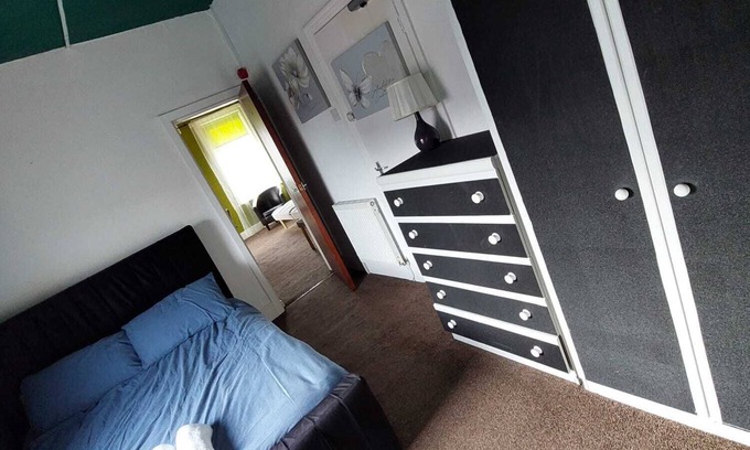 North Shore Apartment | Captivating 1-bed Apartment in Blackpool