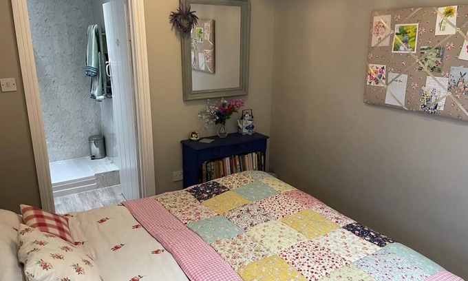 Bromsash Cottage | Captivating 1-Bed Cottage in Ross-on-Wye