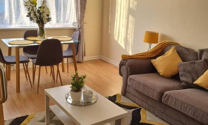 Belvedere Apartment | Captivating 2-bed Apartment in Belvedere