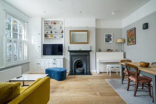Town Apartment | Captivating flat in Fulham
