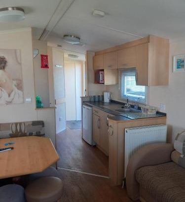 Mablethorpe and Sutton Ski Chalet | caravan escape at happy days mablethorpe