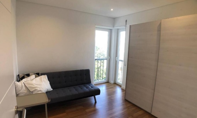 Carcavelos Condo | Carcavelos Surf Nova University Super Location T2