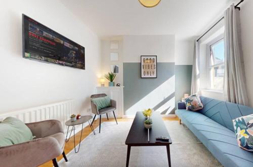 Cathays House | Cardiff City Two Bedroom Home