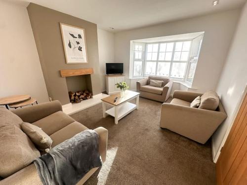 Seaton Carew House | Carew Place by Blue Skies Stays