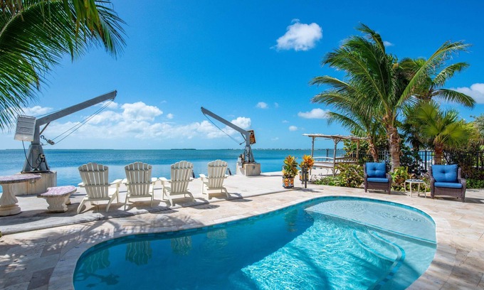 Summerland Key House | Caribbean Cabana: Your Perfect 3BR Oceanfront Retreat with Dockage, Pool and Breathtaking Views!