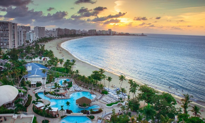 Isla Verde Apartment | Caribbean Presidential Suite Ocean View