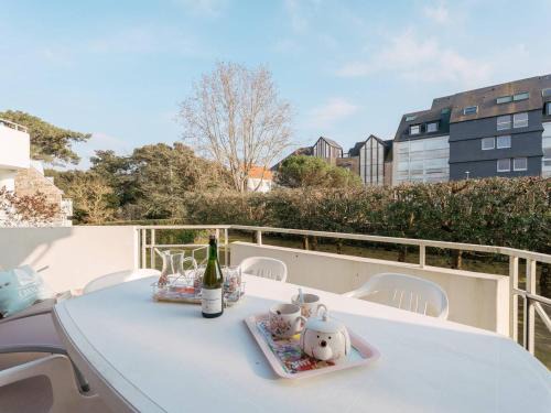 Carnac Apartment | Carnac Plage: Grand T3 58m² avec Wifi et Parking - FR-1-477-133