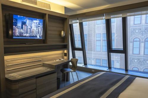 Central Park South Hotel | Carnegie Hotel