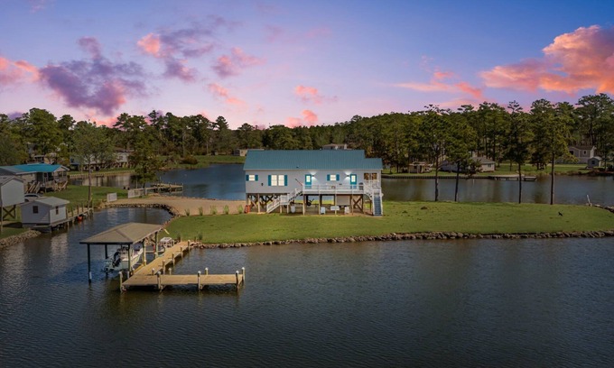 Merritt House | Carolina Breeze - Your Perfect Getaway!