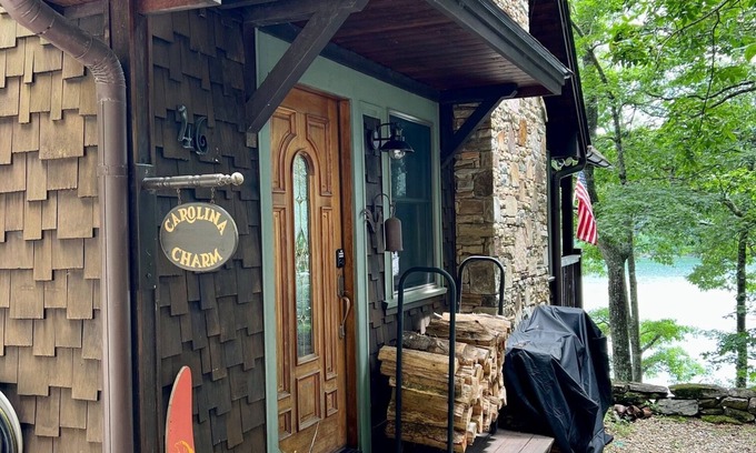 Cullowhee House | Carolina Charm is a modern home with cabin flare on Lake Glenville with own dock
