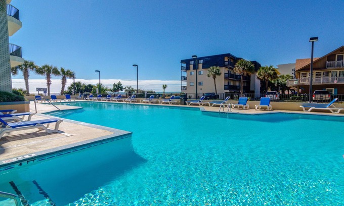 Myrtle Beach Hotel | Carolina Winds