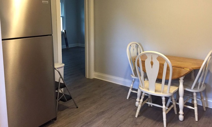 Harrisonburg House | Caroline’s on Vine