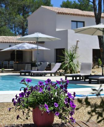 Lorgues Bed & Breakfast | CARPE DIEM Résidence Hôtelière