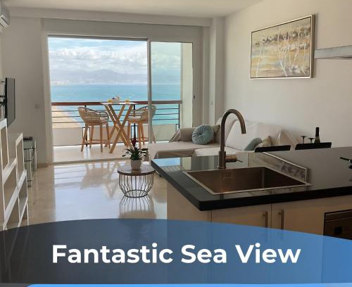 Carihuela Apartment | Carré D OR au santa Clara torremolinos