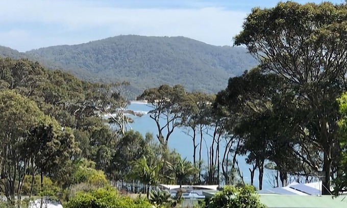 Depot Beach House | Carr Street Murramurang National Park