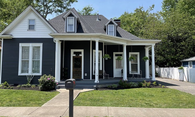 Murfreesboro Bed & Breakfast | Carriage Lane Inn
