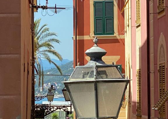 Sestri Levante Apartment | Carruggio 151-2